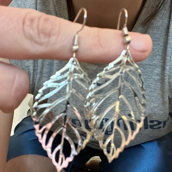 Silver Leaf Dangling Earrings - Picture 2 of 3